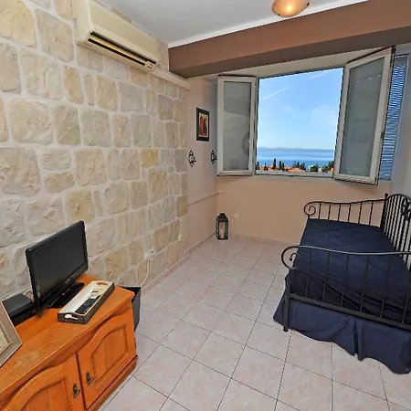 Sunset Apartment