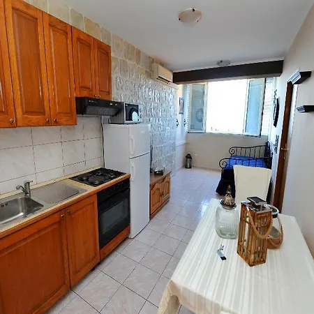 Sunset Apartment